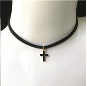 náhrdelník s křížkem (obojek) - bílý