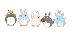 odznak Můj soused Totoro | bílý, modrý, modrý s malým bílým, šedý, šedý 2