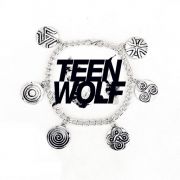náramek s přívěsky Teen Wolf