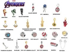 korálek na náramek Avengers | Black Panther, Black Widow, Dr Strange Oko Agamottovo, Groot, Hulk, Hydra, Iron Man, Iron Man kulatý, Iron Man kulatý tmavý, Iron Man ruka, kameny nekonečna, kameny nekonečna růžové zlato, kapitán Amerika, logo A, Marvel, Mjölnir, Obloukový reaktor, S.H.I.E.L.D., štít Captain America, štít Captain America kulatý, štít Captain America zlatý, Thanosova rukavice, Thanosova rukavice růžové zlato, Thorovo kladivo hladké, bezpečností řetízek