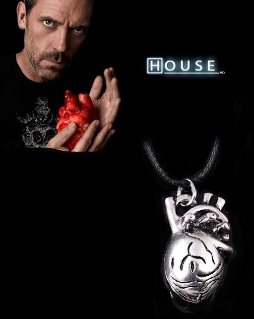 náhrdelník Dr. House SRDCE - stříbrné šňůrka