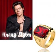 zlatý prsten Harry Styles