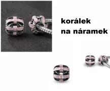 Perforovaný přívěsek na náramek růžový