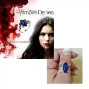 Vampire Diaries (Upíří deníky) - Elenin prsten (verze 2) - Velikost 7 Vampire Diaries (Upíří deníky) - Elenin prsten (verze 2) - Velikost 7