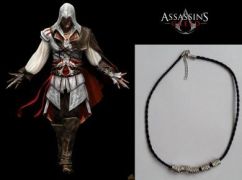 Assassins Creed náhrdelník Ezio Auditore da Firenze